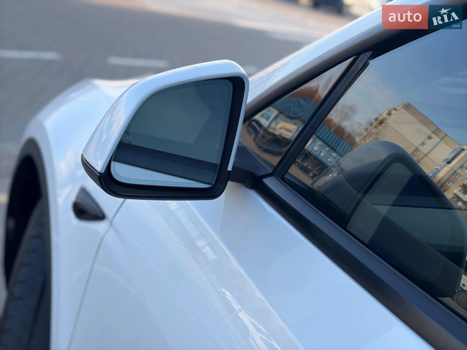 2024 Tesla Model Y - мініатюра 28