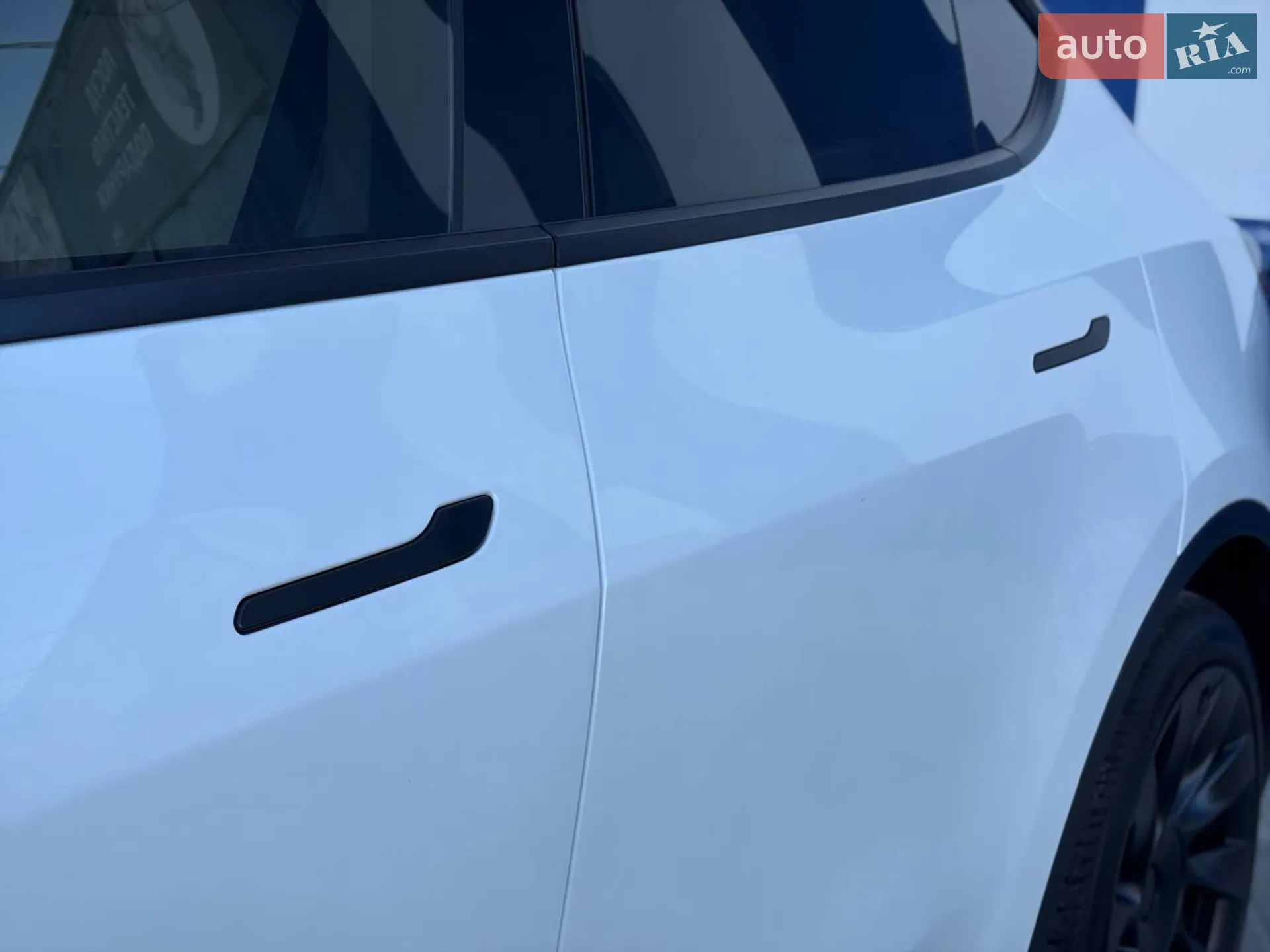 2024 Tesla Model Y - мініатюра 30