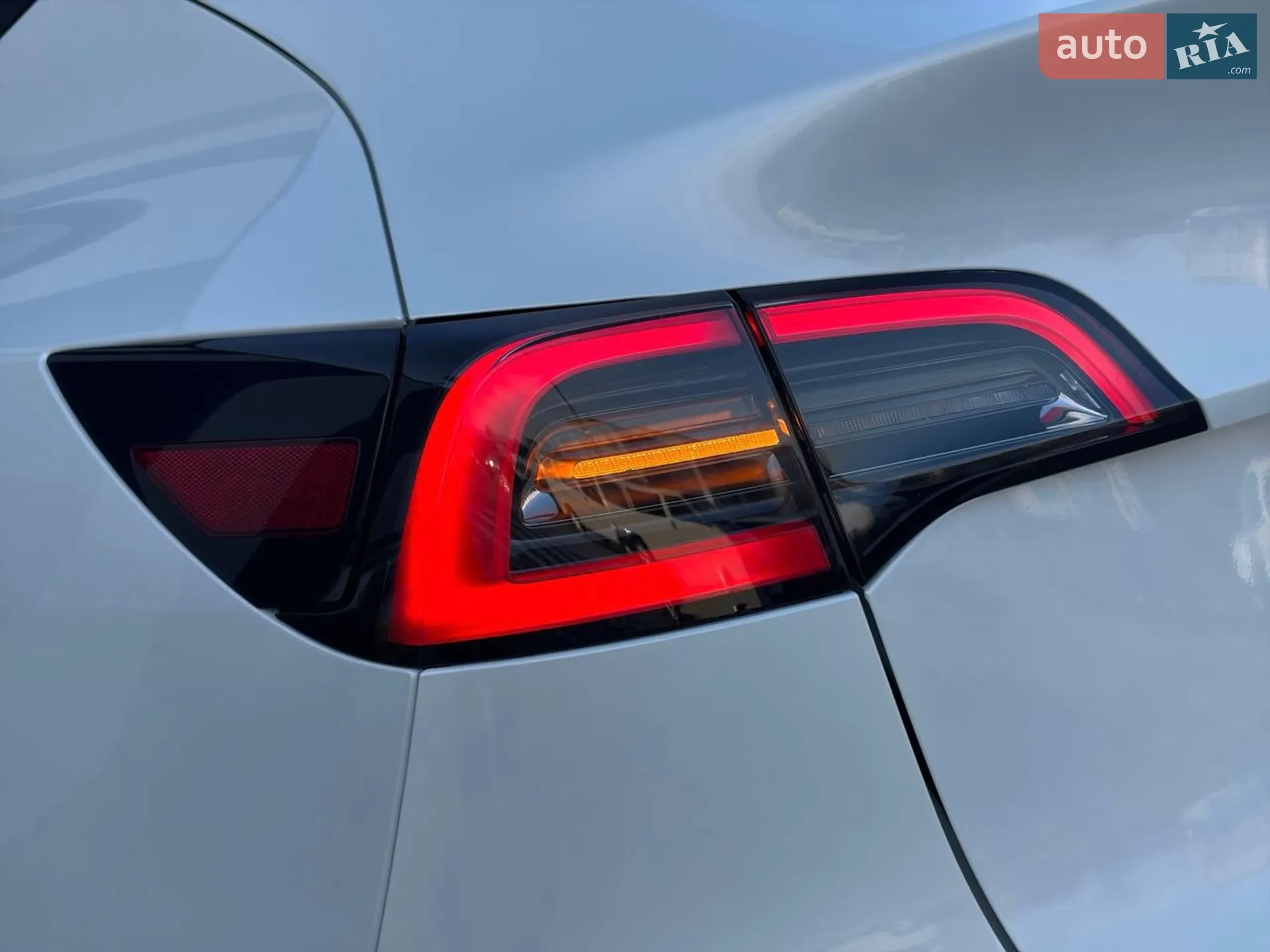 2024 Tesla Model Y - мініатюра 39