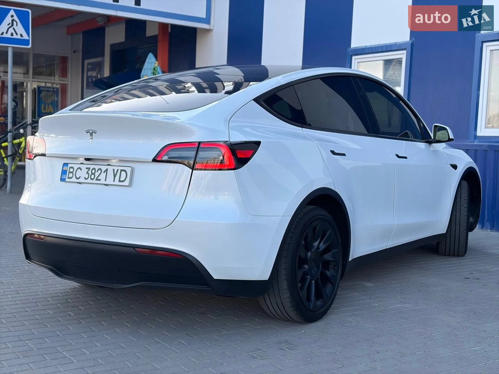 2024 Tesla Model Y - мініатюра 47