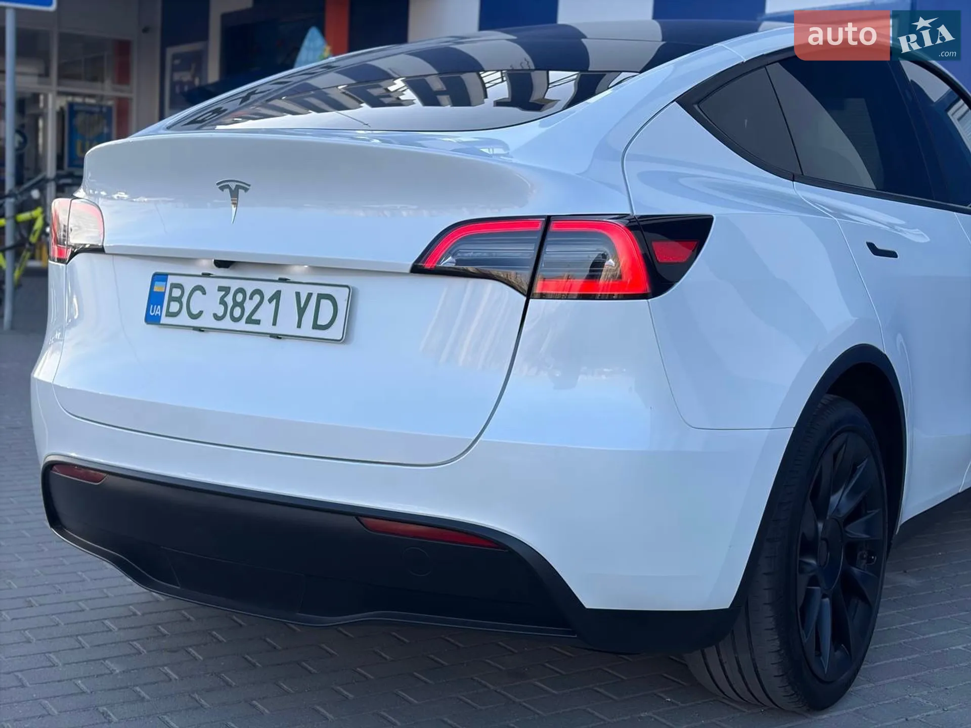 2024 Tesla Model Y - мініатюра 48