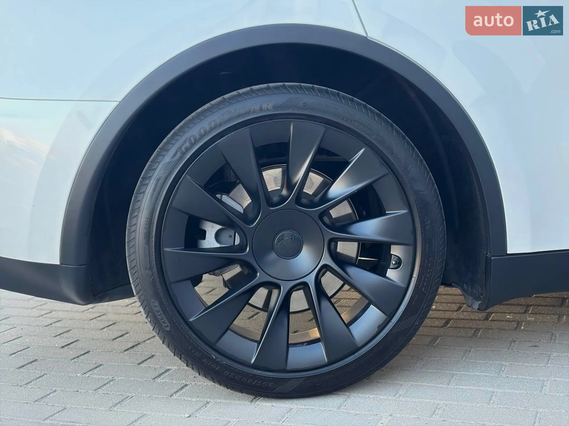 2024 Tesla Model Y - мініатюра 52