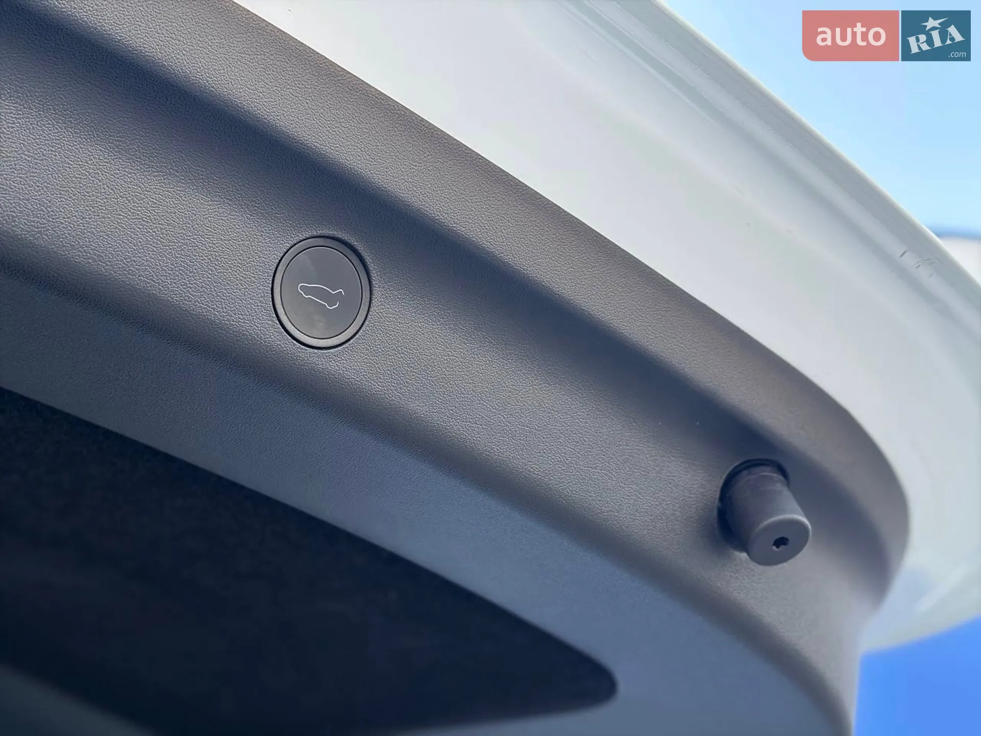 2024 Tesla Model Y - мініатюра 56