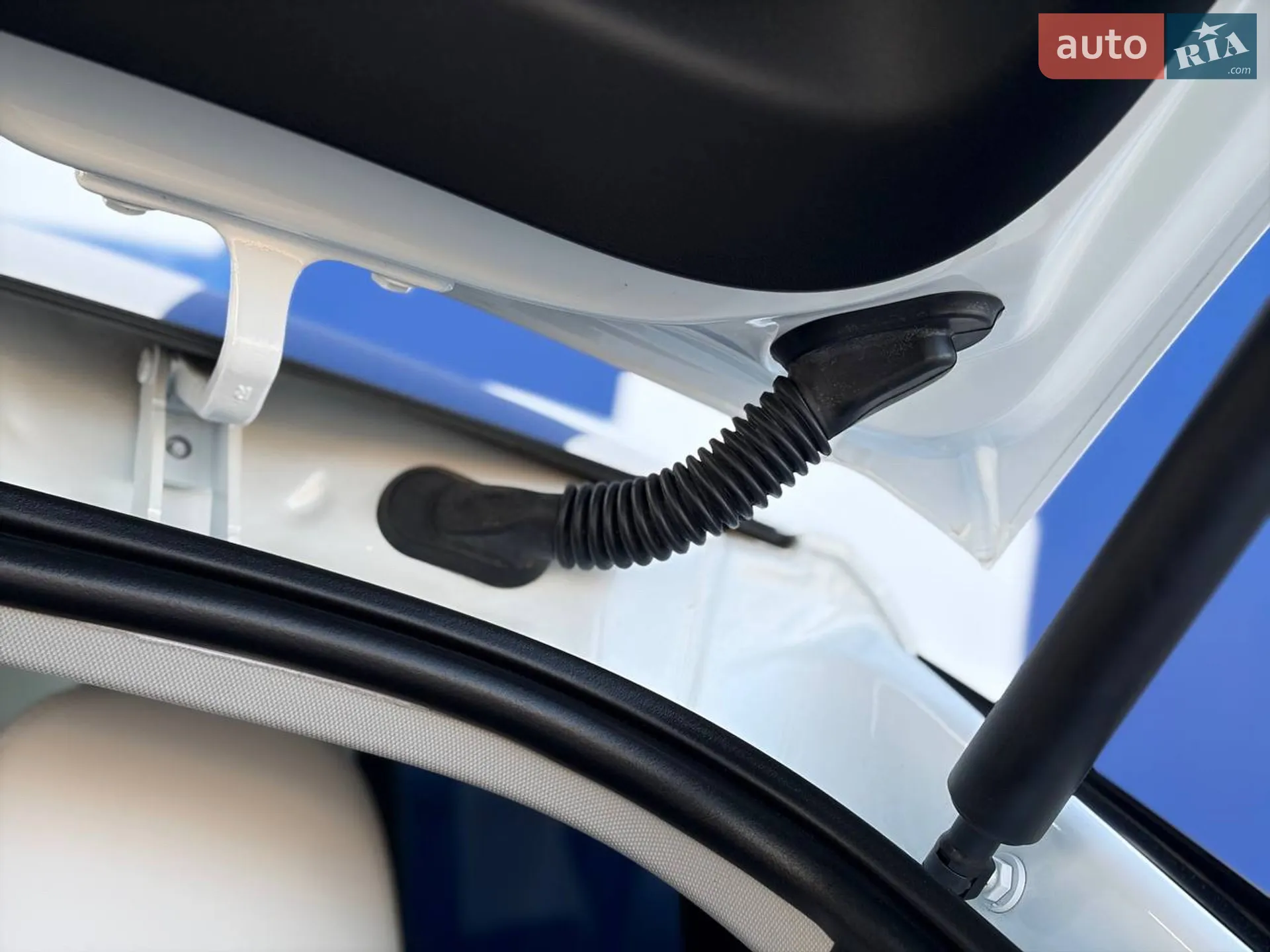 2024 Tesla Model Y - мініатюра 59