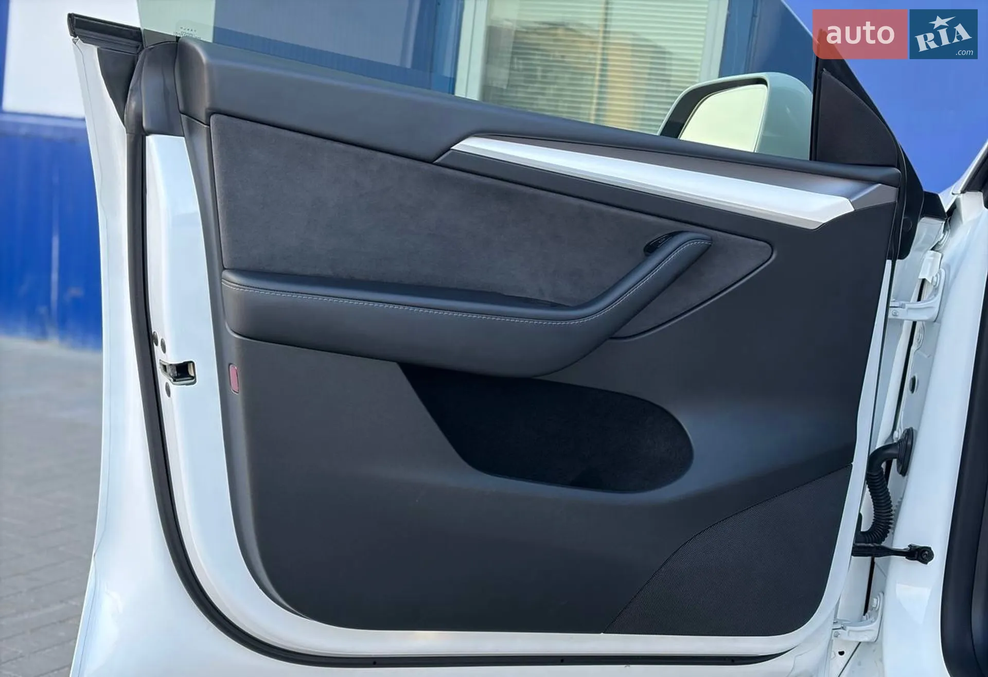 2024 Tesla Model Y - мініатюра 67