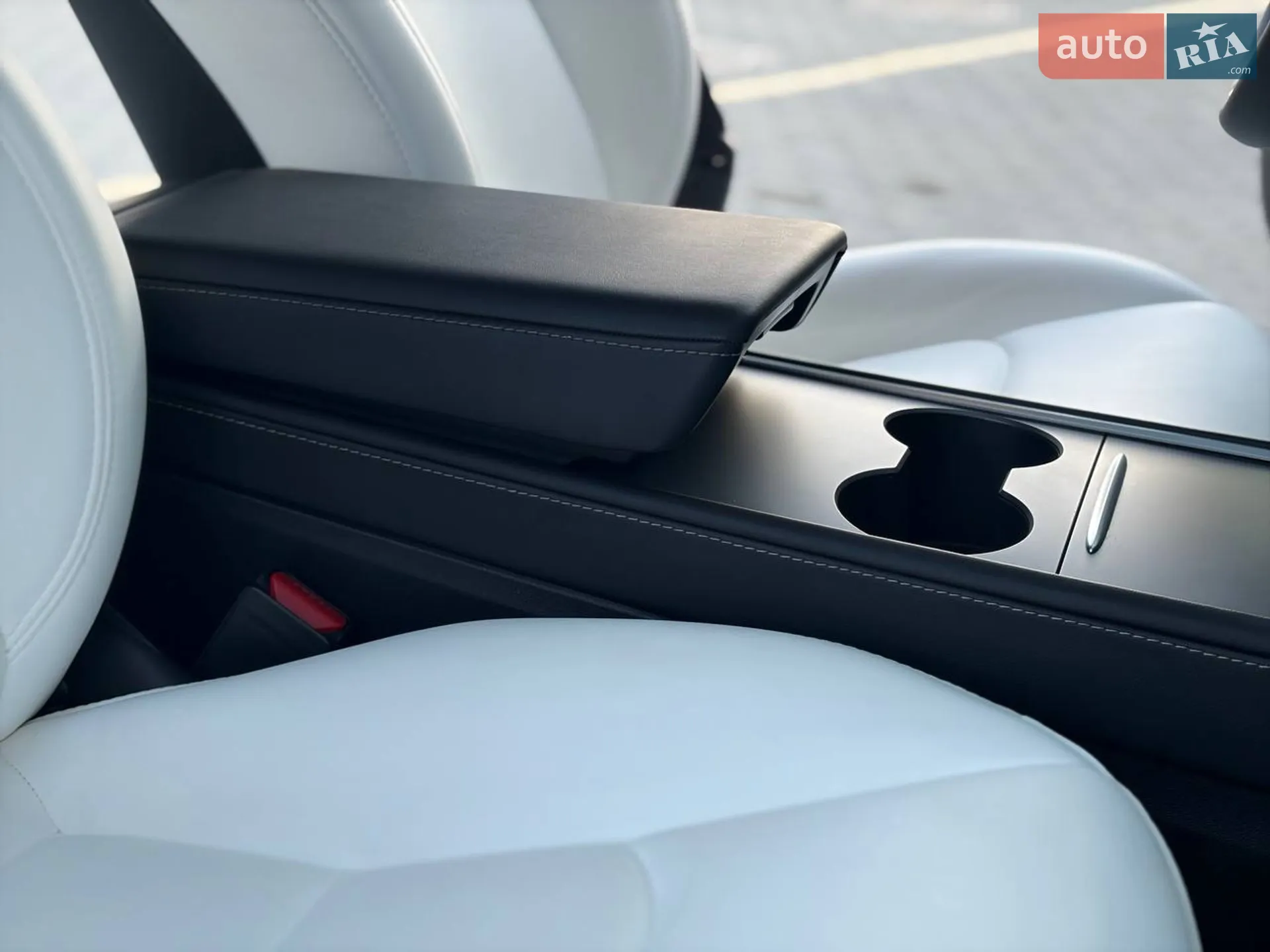 2024 Tesla Model Y - мініатюра 73