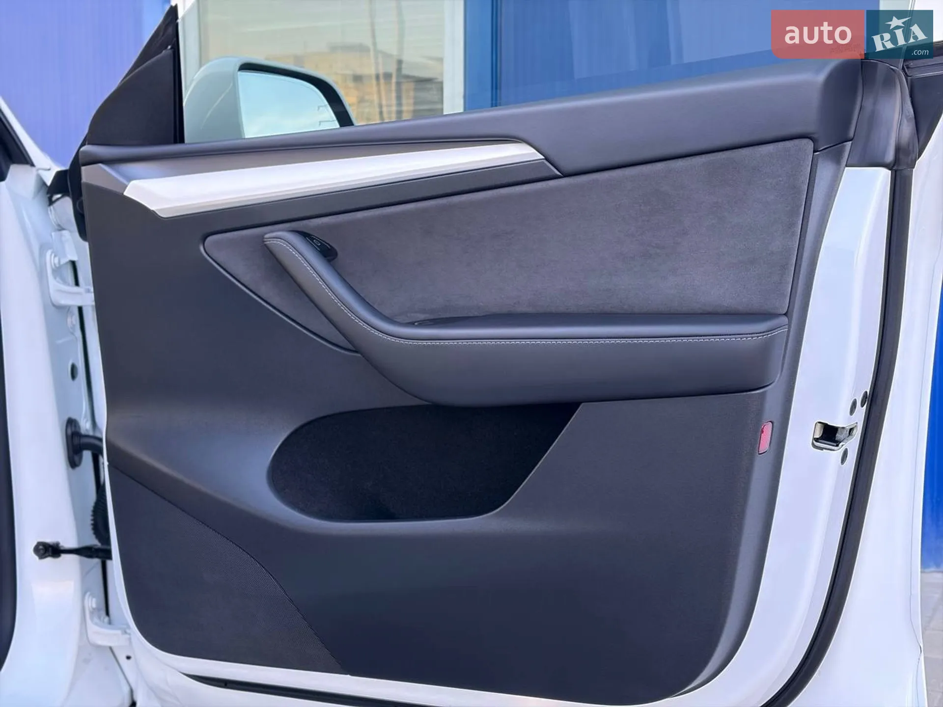 2024 Tesla Model Y - мініатюра 77