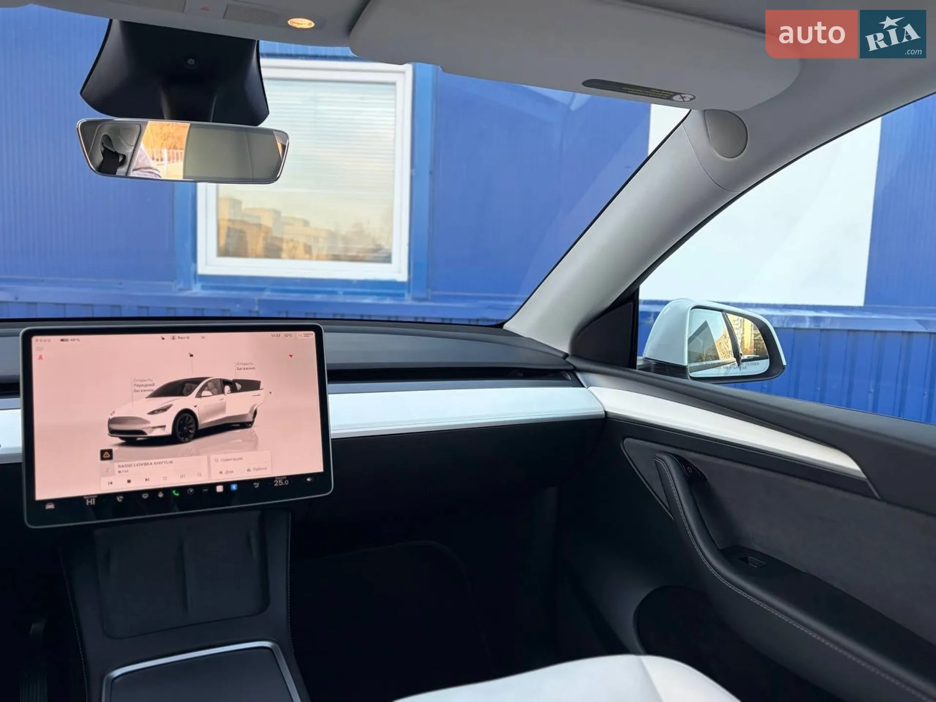 2024 Tesla Model Y - мініатюра 93