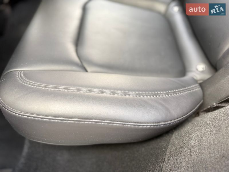 Внедорожник / Кроссовер Tesla Model Y 2023 в Харькове