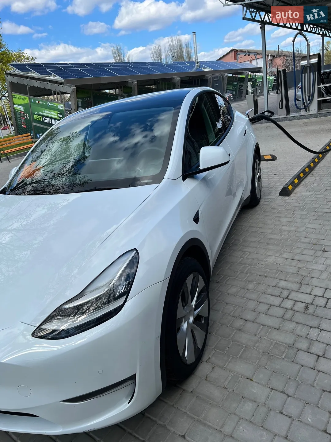 2022 Tesla Model Y - мініатюра 4