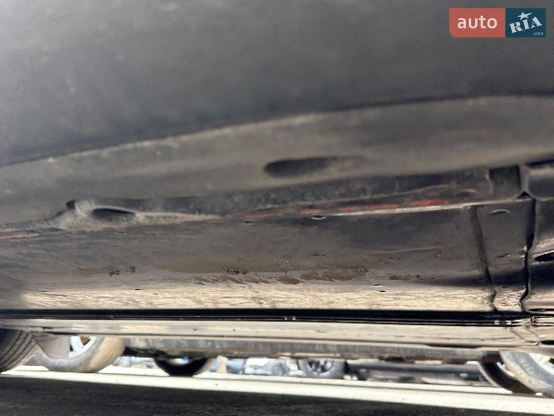 Позашляховик / Кросовер Tesla Model Y 2023 в Києві