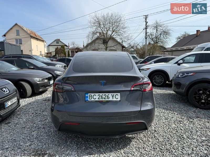 Внедорожник / Кроссовер Tesla Model Y 2023 в Стрые