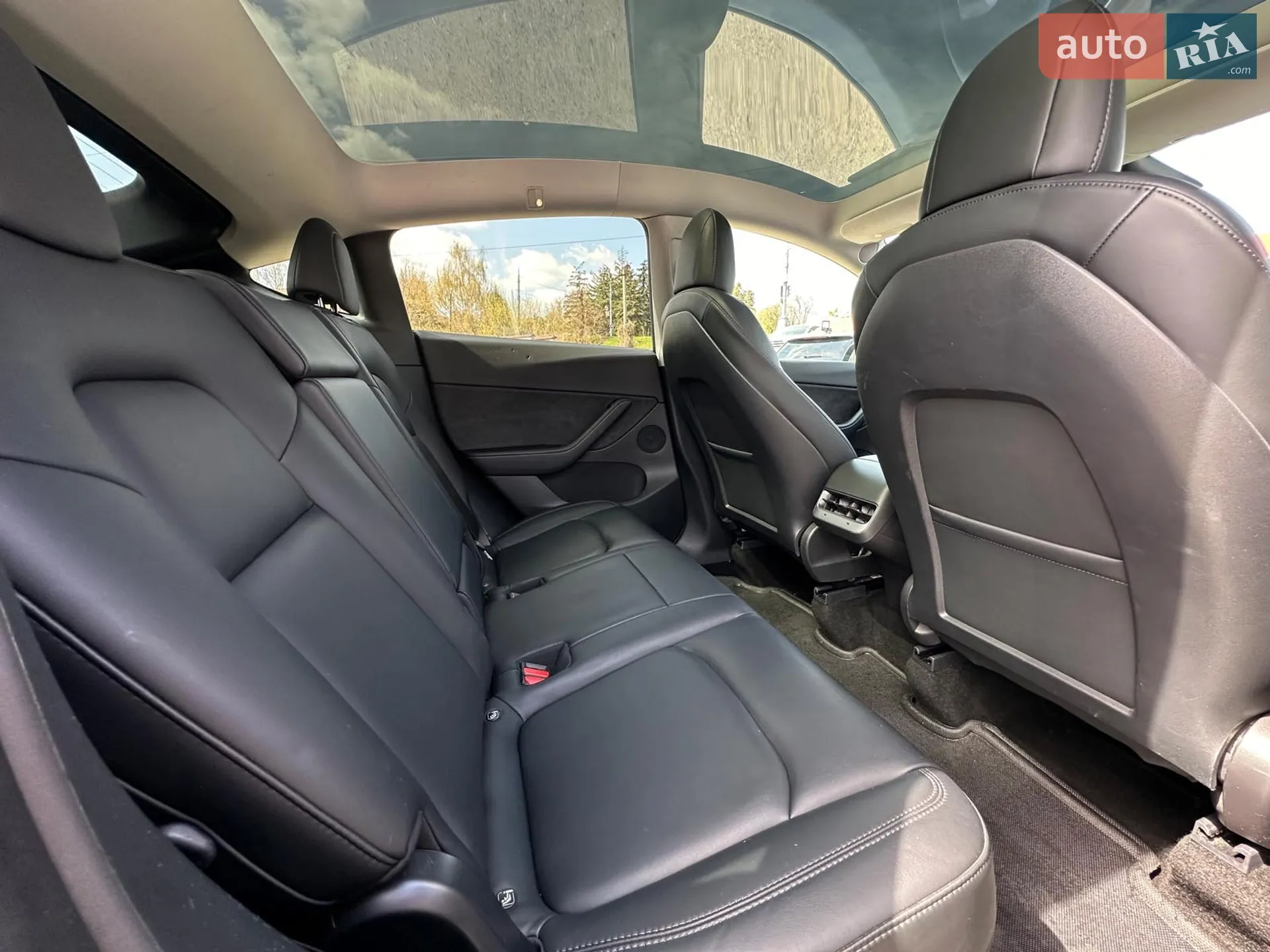 2020 Tesla Model Y - мініатюра 12