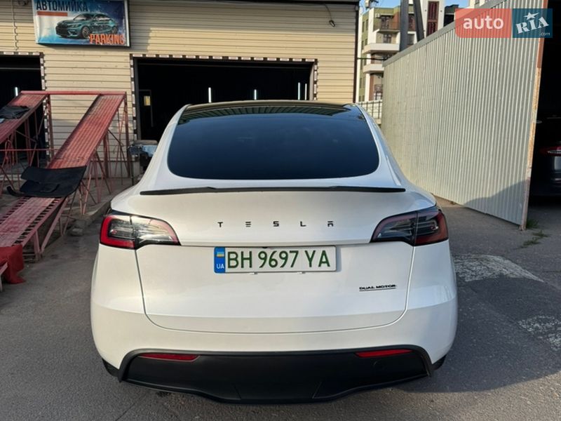 Позашляховик / Кросовер Tesla Model Y 2023 в Одесі