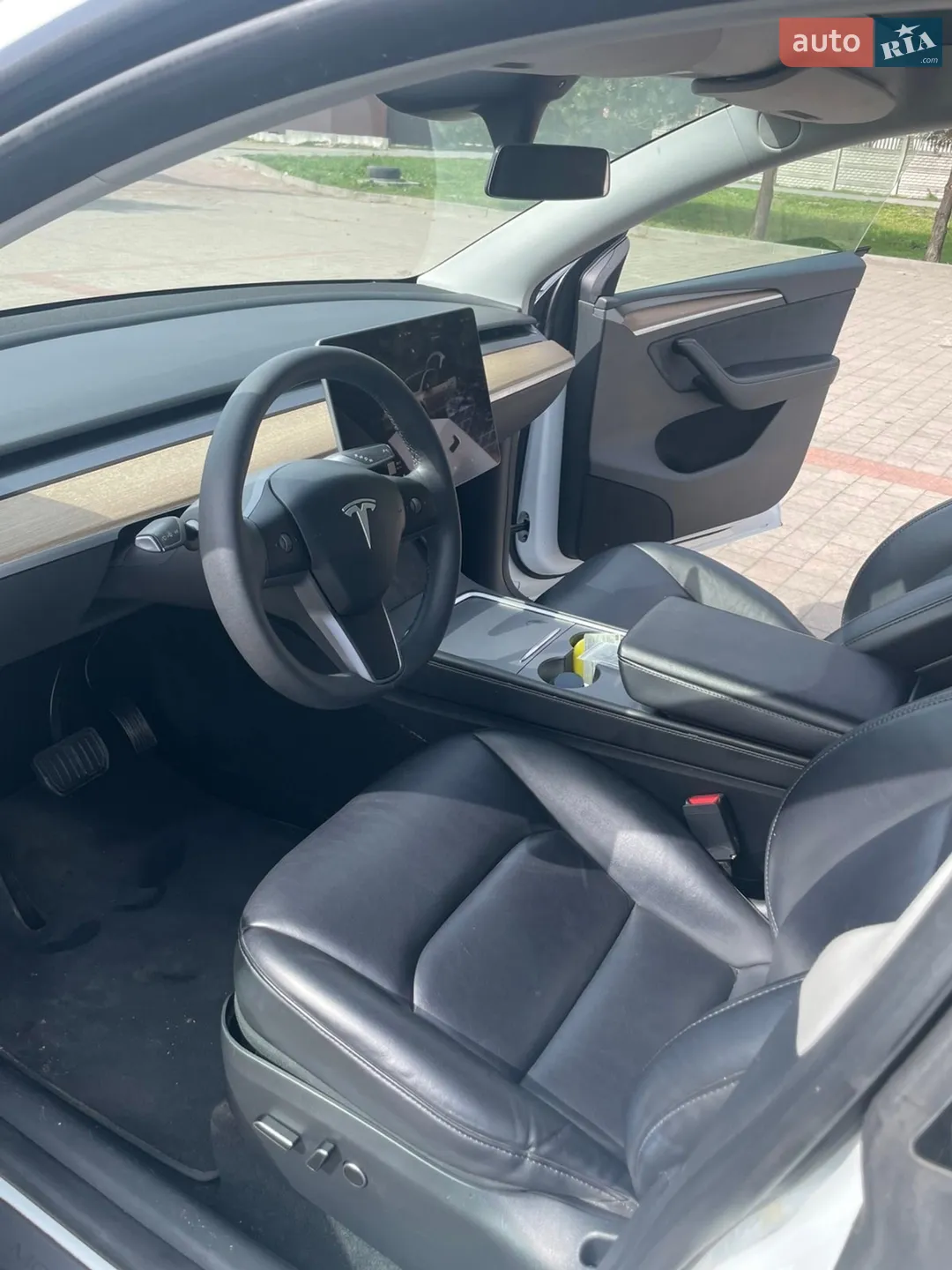 2023 Tesla Model Y - мініатюра 14