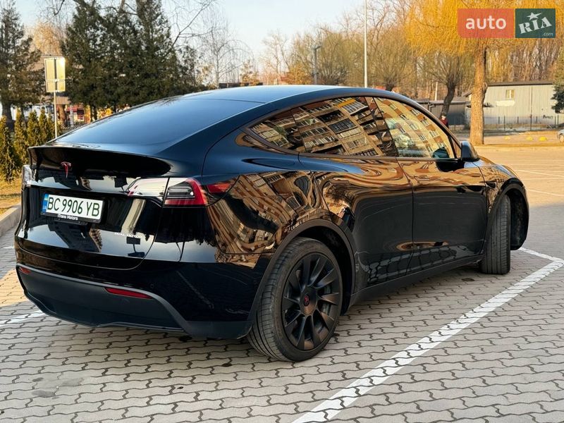 Позашляховик / Кросовер Tesla Model Y 2021 в Трускавці фото 4 Позашляховик / Кросовер Tesla Model Y 2021 в Трускавці