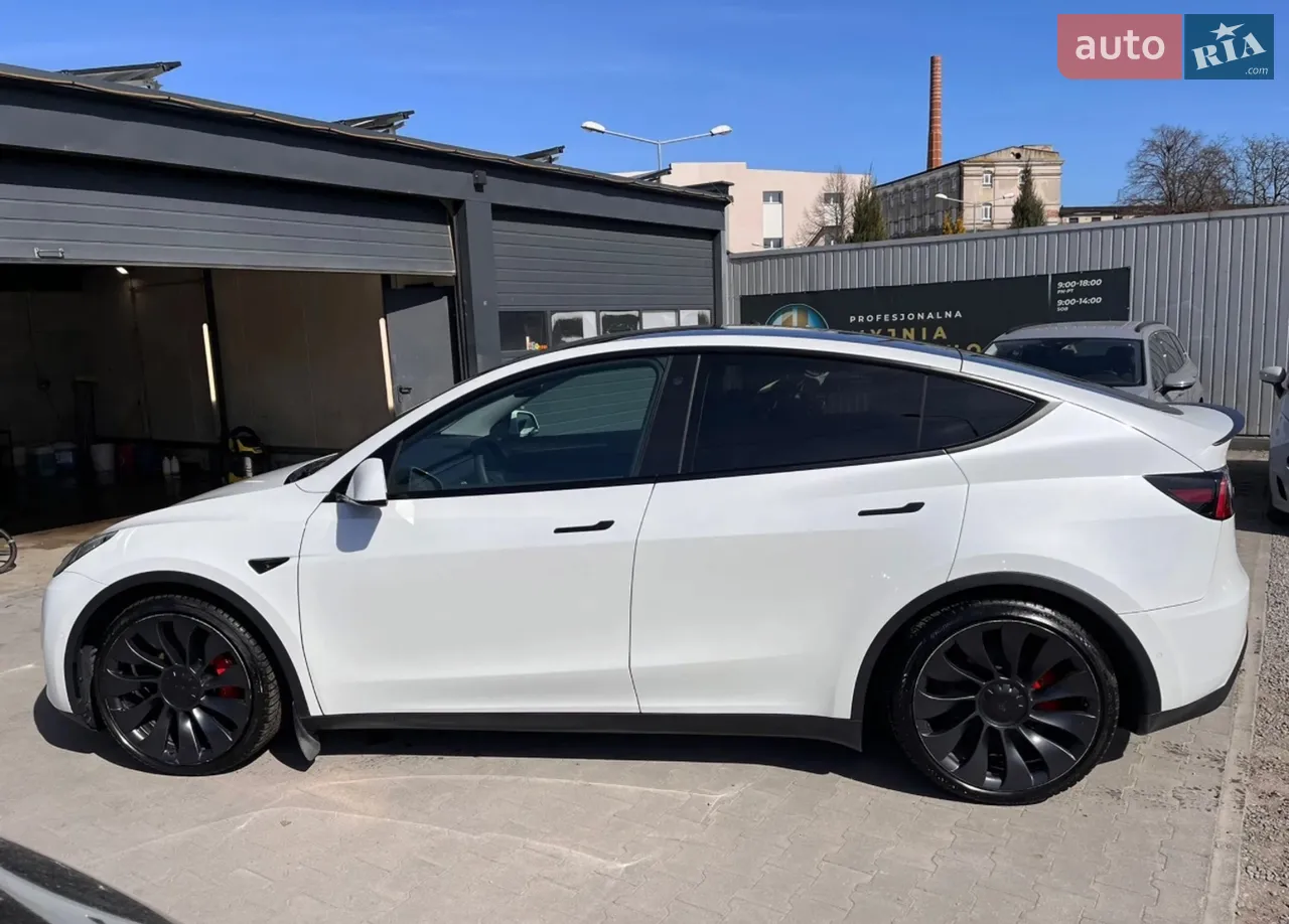 2021 Tesla Model Y - мініатюра 27