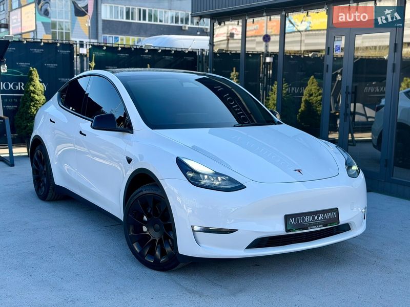 Внедорожник / Кроссовер Tesla Model Y 2023 в Киеве