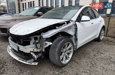 Внедорожник / Кроссовер Tesla Model Y 2022 в Киеве