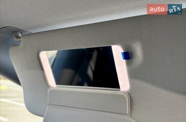 Внедорожник / Кроссовер Tesla Model Y 2025 в Киеве