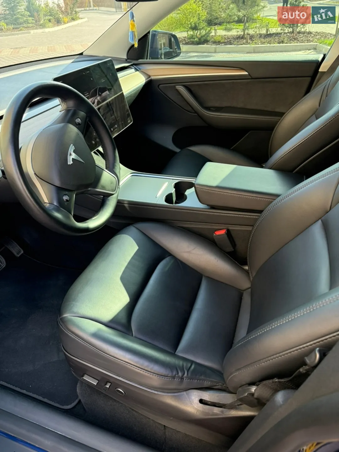 2022 Tesla Model Y - мініатюра 13