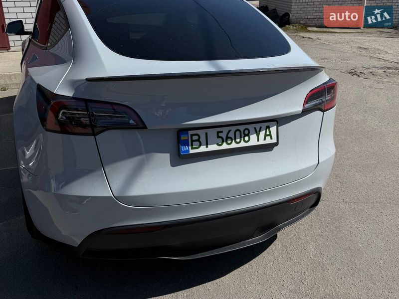 Внедорожник / Кроссовер Tesla Model Y 2023 в Кременчуге фото 8 Внедорожник / Кроссовер Tesla Model Y 2023 в Кременчуге