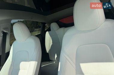Внедорожник / Кроссовер Tesla Model Y 2023 в Львове
