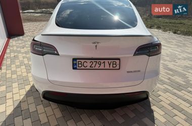 Внедорожник / Кроссовер Tesla Model Y 2023 в Львове