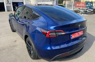 Внедорожник / Кроссовер Tesla Model Y 2022 в Киеве