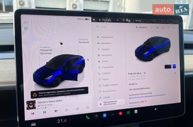 Внедорожник / Кроссовер Tesla Model Y 2022 в Киеве