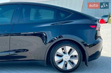 Внедорожник / Кроссовер Tesla Model Y 2021 в Львове