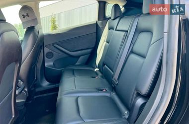 Внедорожник / Кроссовер Tesla Model Y 2021 в Львове