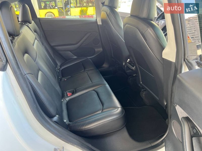 Внедорожник / Кроссовер Tesla Model Y 2022 в Одессе