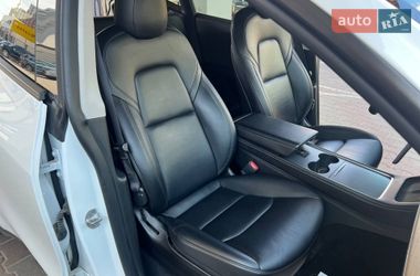 Внедорожник / Кроссовер Tesla Model Y 2022 в Одессе