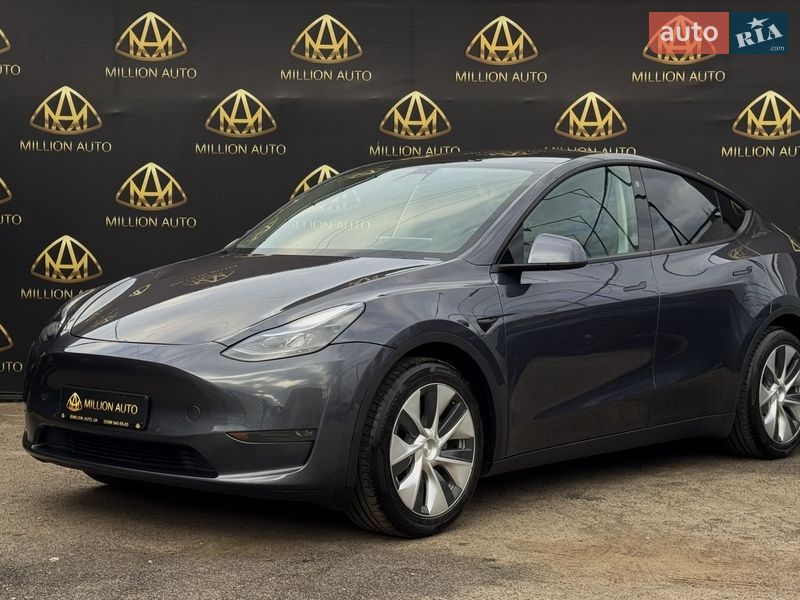 Позашляховик / Кросовер Tesla Model Y 2020 в Києві