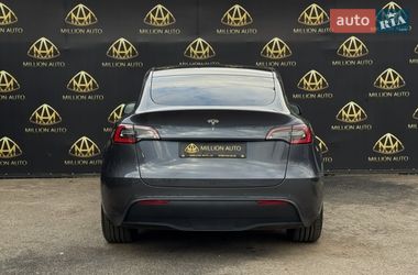 Позашляховик / Кросовер Tesla Model Y 2020 в Києві