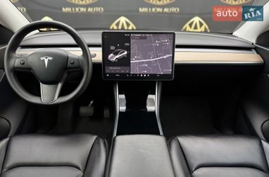 Позашляховик / Кросовер Tesla Model Y 2020 в Києві