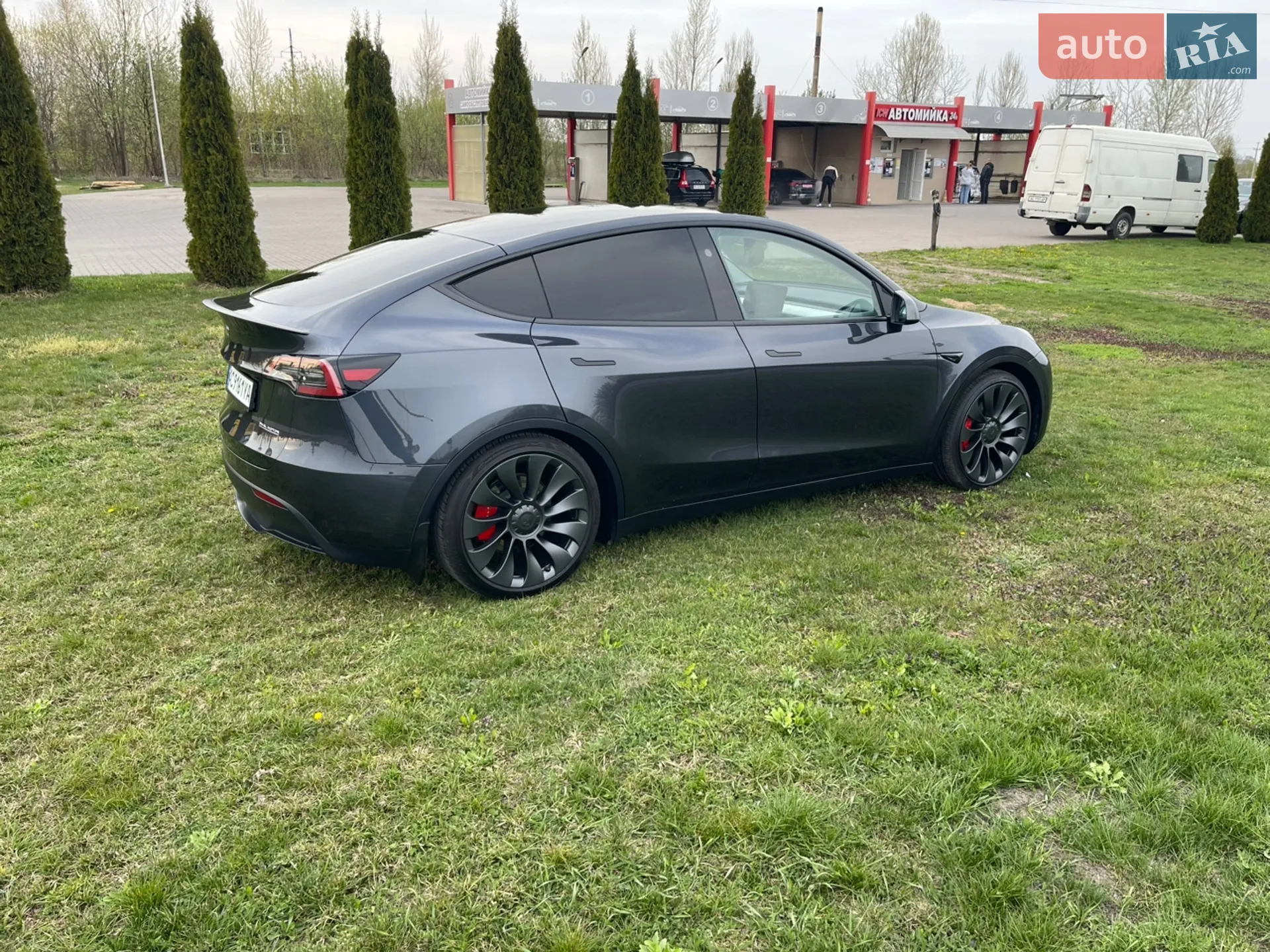2024 Tesla Model Y - мініатюра 6