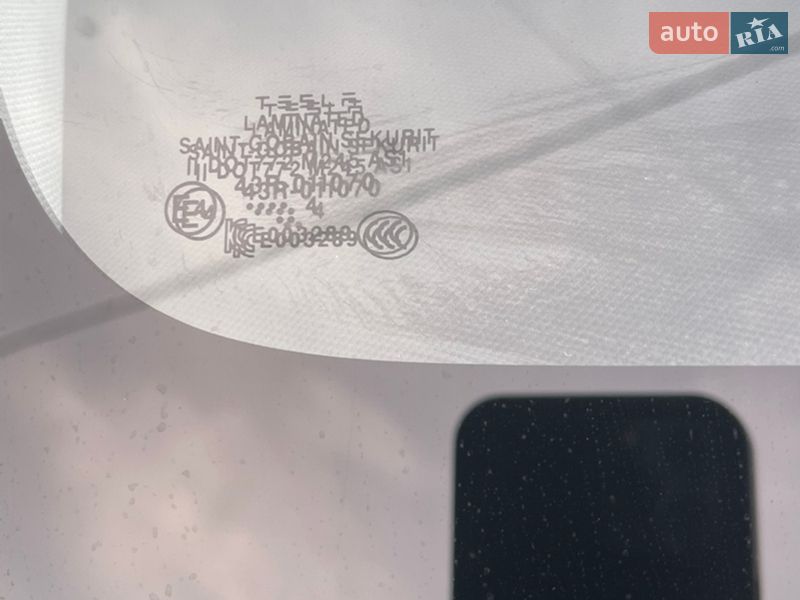 Позашляховик / Кросовер Tesla Model Y 2024 в Нововолинську
