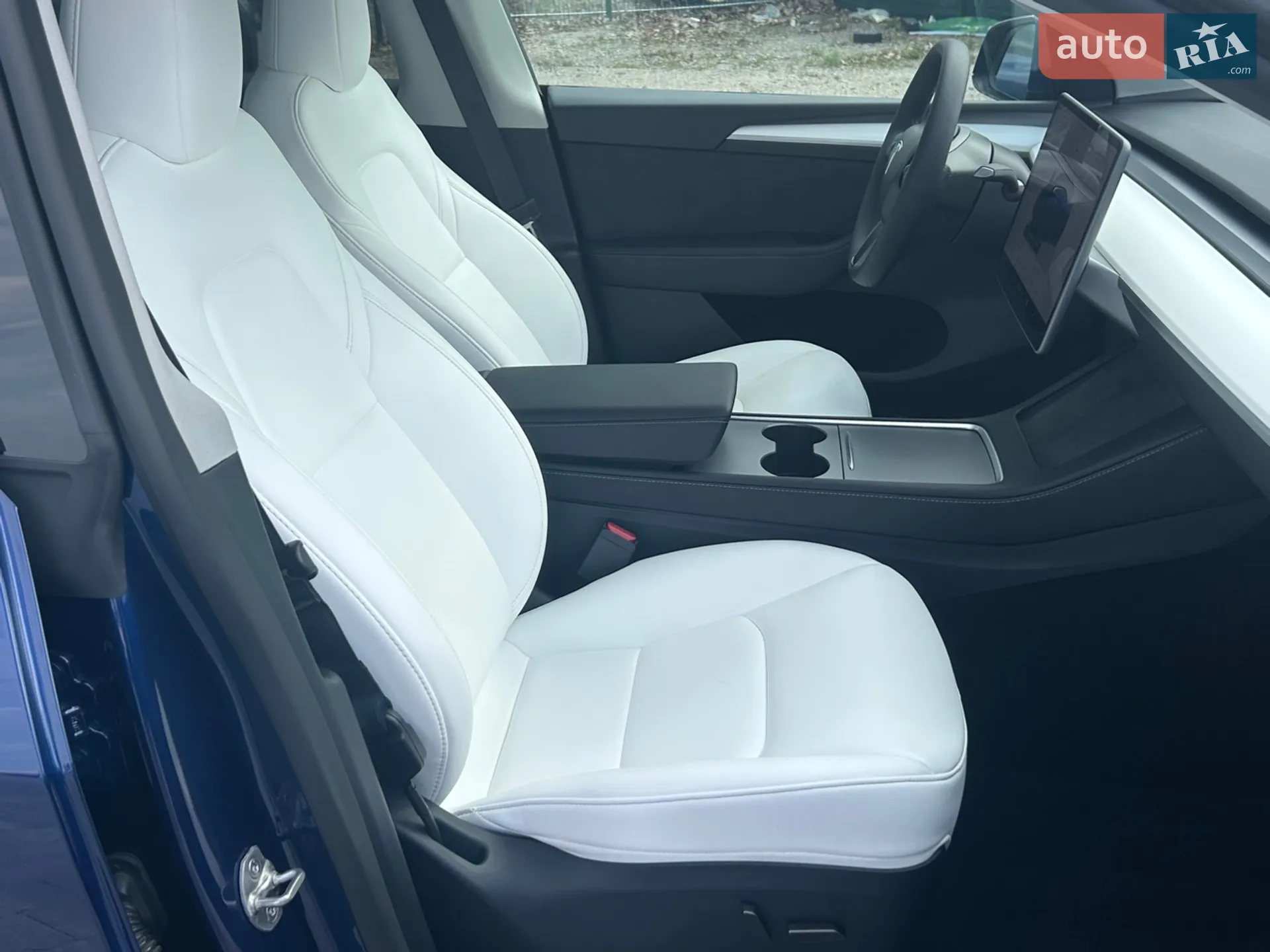 2024 Tesla Model Y - мініатюра 16