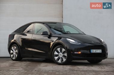 Внедорожник / Кроссовер Tesla Model Y 2022 в Вараше