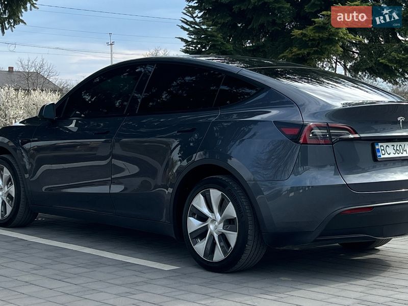 Позашляховик / Кросовер Tesla Model Y 2023 в Самборі