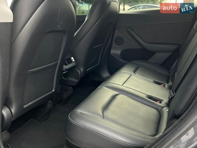 Позашляховик / Кросовер Tesla Model Y 2023 в Самборі