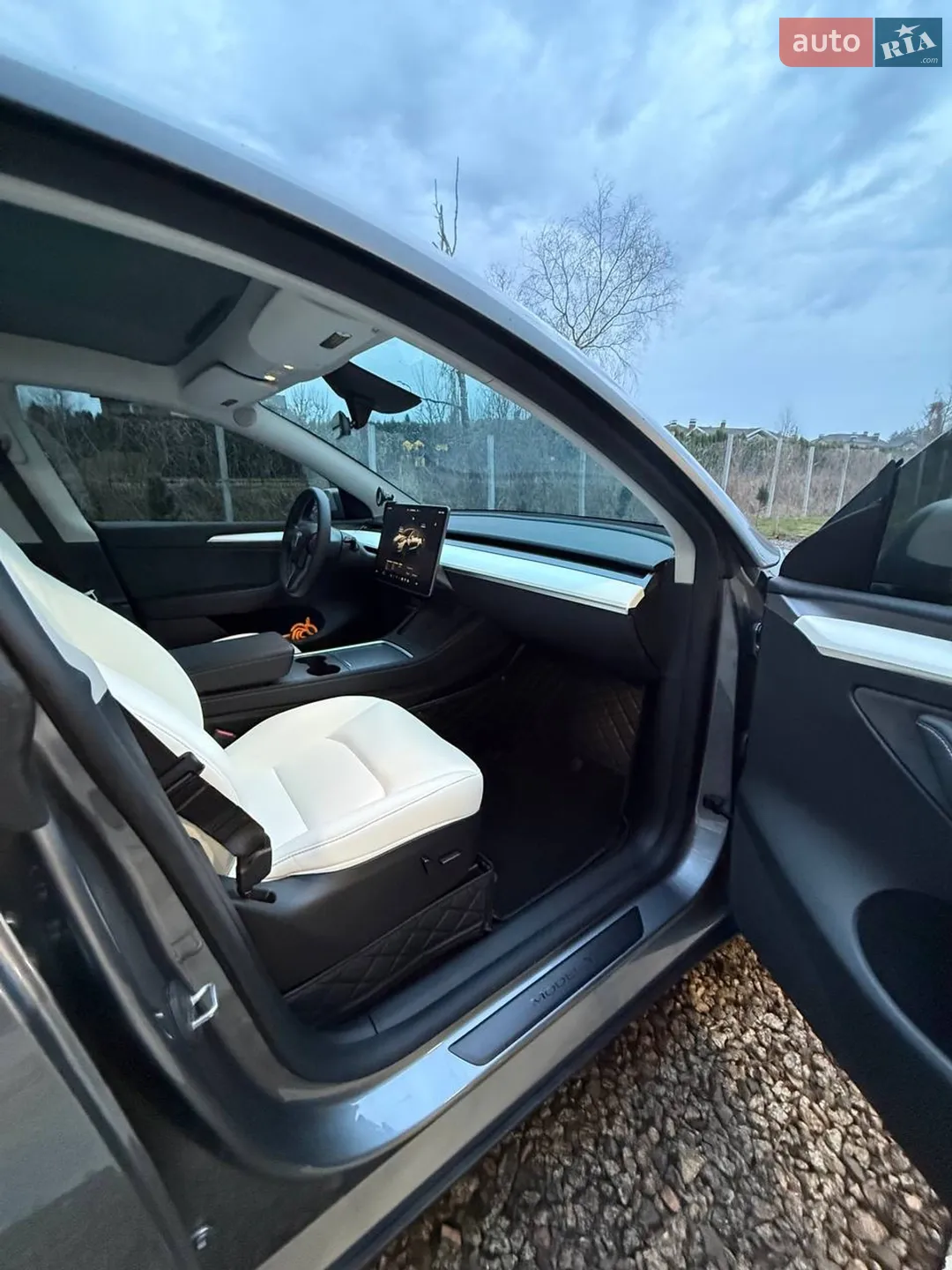 2024 Tesla Model Y - мініатюра 41