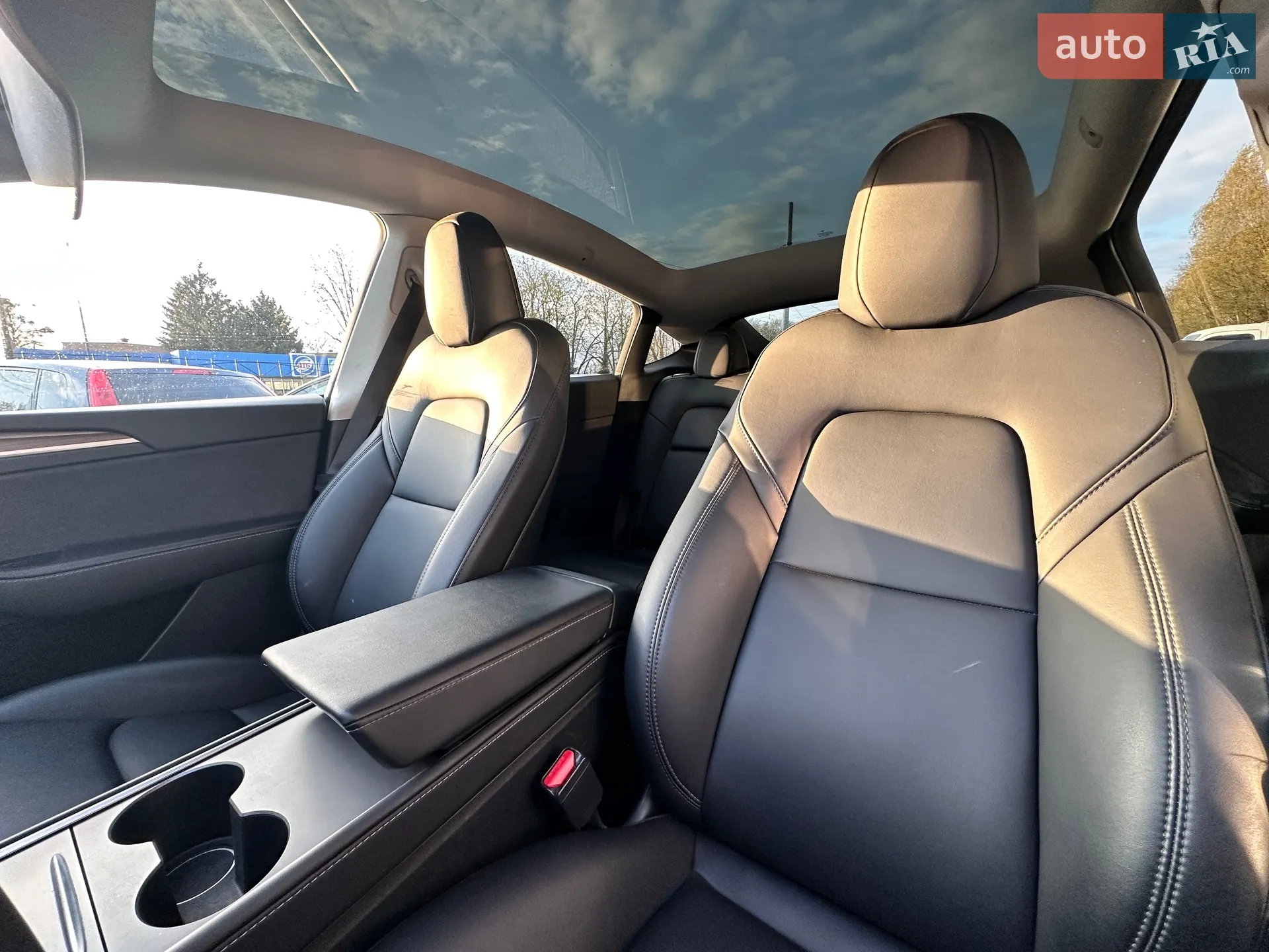 2023 Tesla Model Y - мініатюра 12