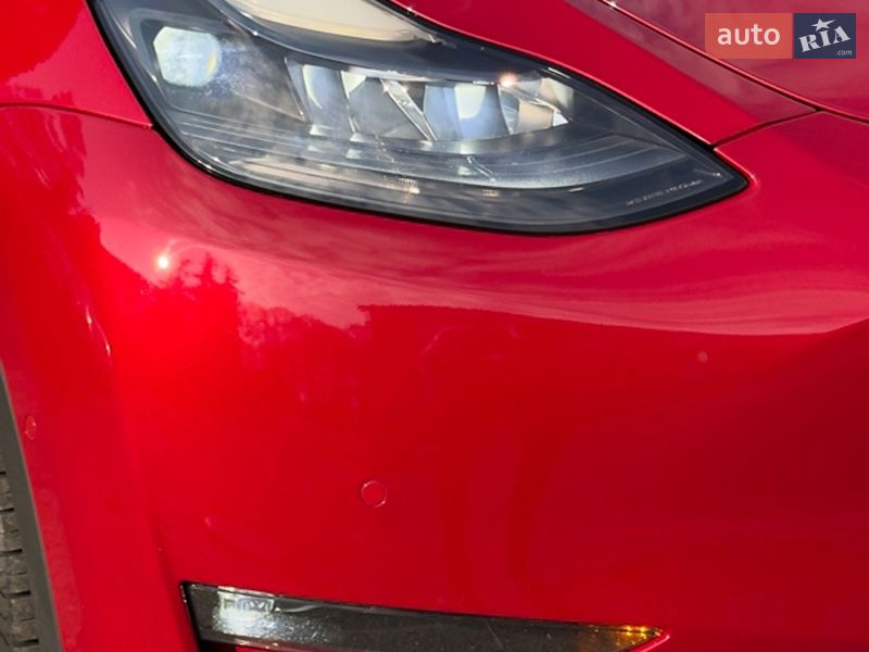 Внедорожник / Кроссовер Tesla Model Y 2021 в Умани