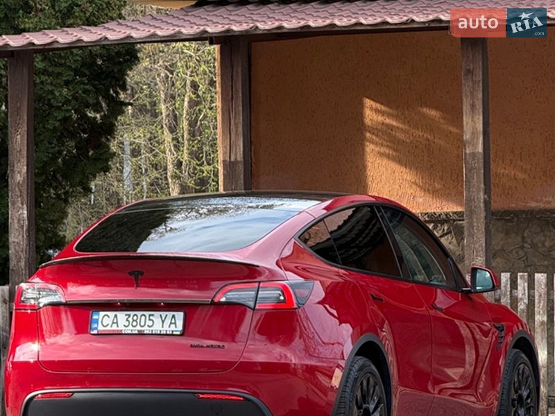 Внедорожник / Кроссовер Tesla Model Y 2021 в Умани