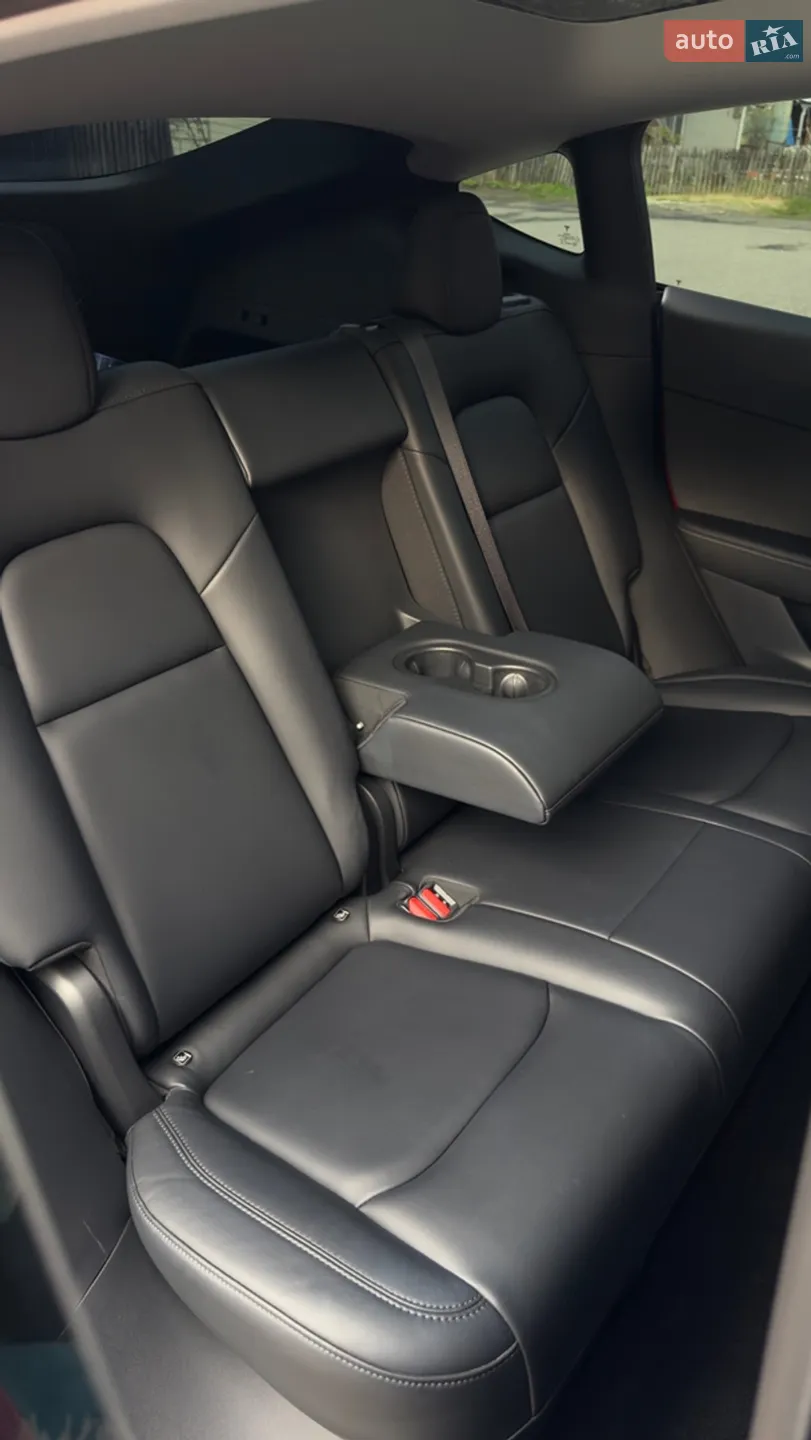2021 Tesla Model Y - мініатюра 27
