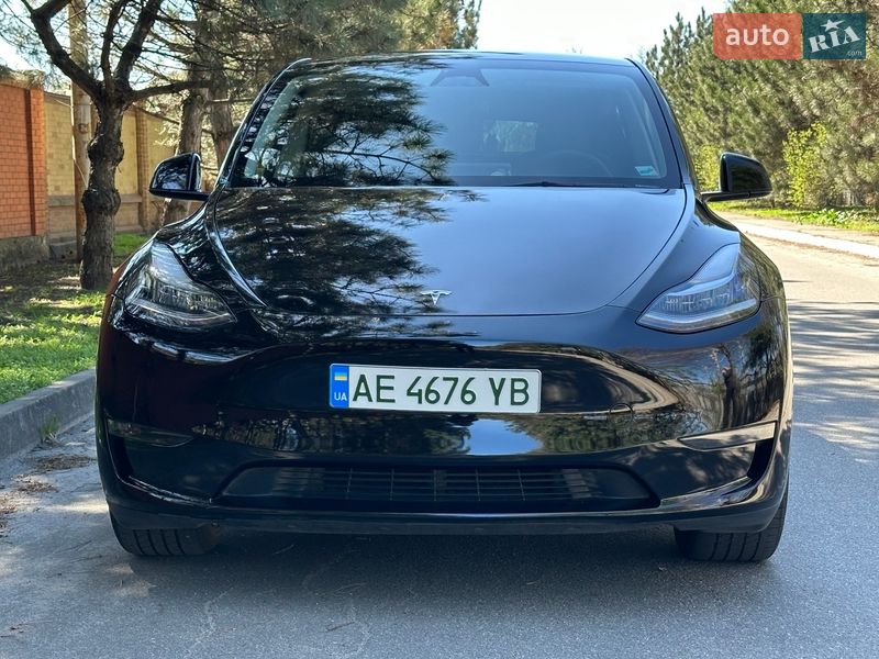 Внедорожник / Кроссовер Tesla Model Y 2023 в Днепре