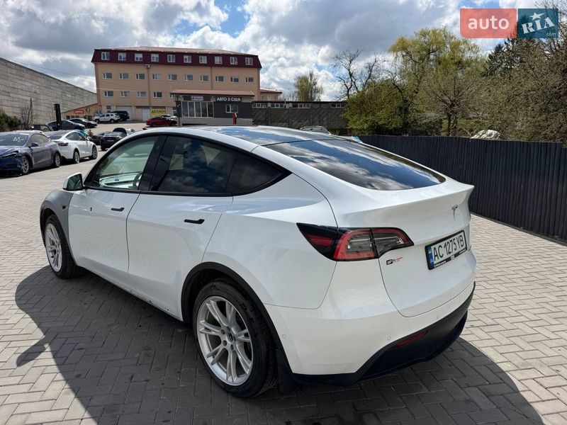 Позашляховик / Кросовер Tesla Model Y 2020 в Луцьку
